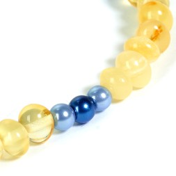 Браслет детский &quot;Мятый шар&quot; из Янтаря с перламутром