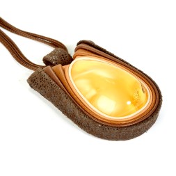 Колье &quot;Дуэт&quot; из Янтаря и нат кожи